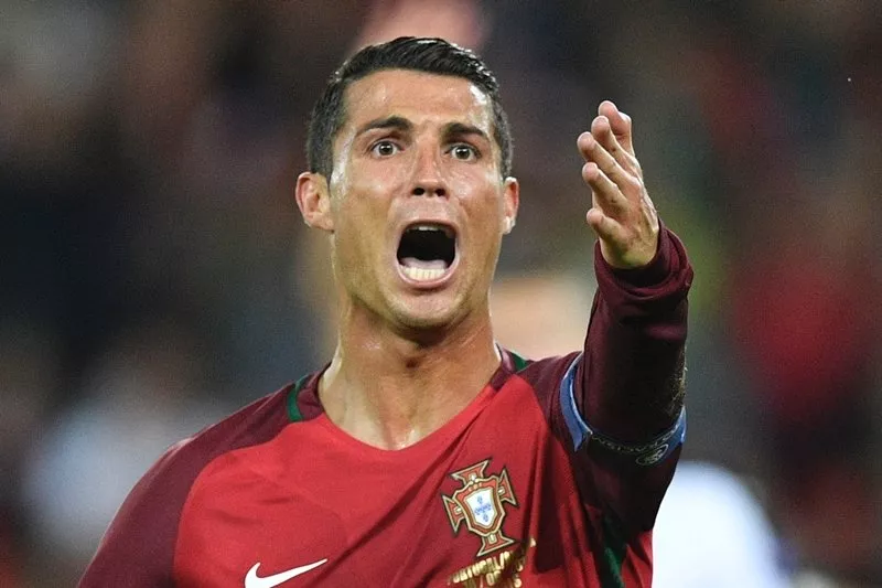 cristiano ronaldo reacts after he missed to score a penalty at the parc des princes in paris france on june 18 2016 photo afp cristiano ronaldo reacts after he missed to score a penalty at the parc des princes in paris france on june 18 2016 photo afp