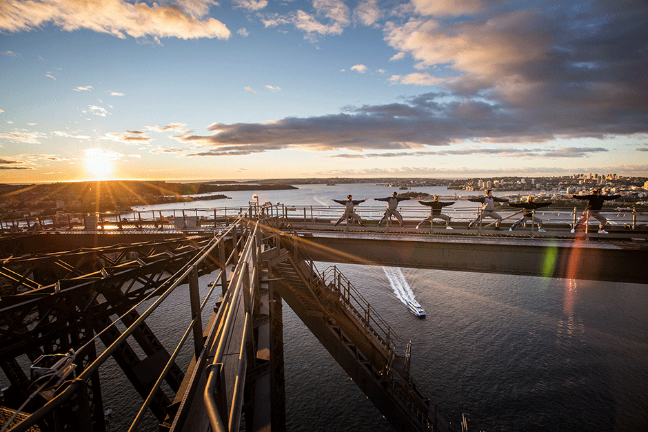 yoga practitioners mark world yoga day for the first time on top of the sydney harbour bridge at sunrise june 21 2016 photo reuters