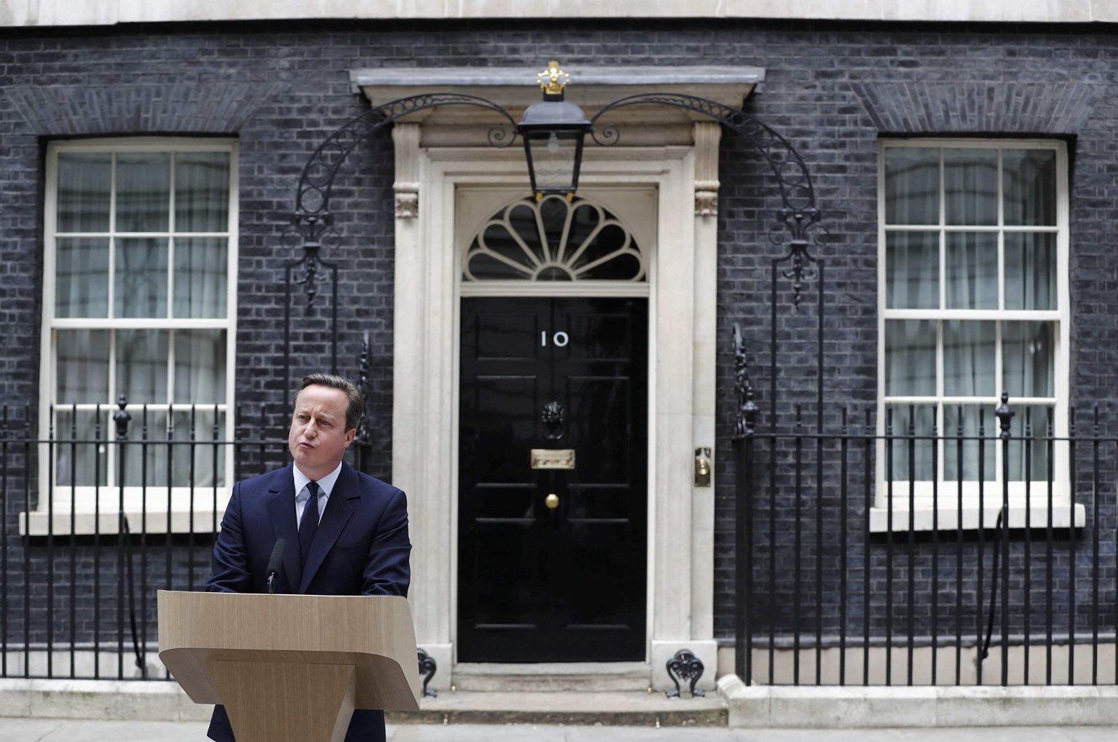 britain 039 s prime minister david cameron speaks about the eu referendum outside 10 downing street in london june 21 2016 photo reuters