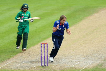 england s women run riot against pakistan