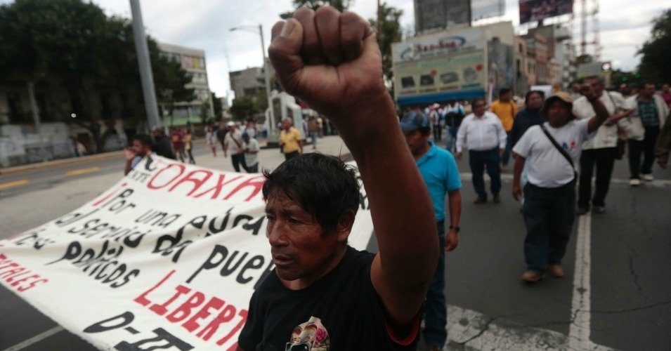 teacher 039 s union and supporters protested in mexico city on june 19 against neoliberal education reforms photo afp