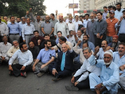 warning bells traders cry foul over new rent rates and threaten protest warning bells traders cry foul over new rent rates and threaten protest