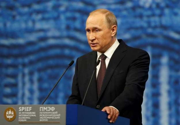 russian president vladimir putin delivers a speech during a session of the st petersburg international economic forum 2016 spief 2016 in st petersburg russia june 17 2016 photo reuters