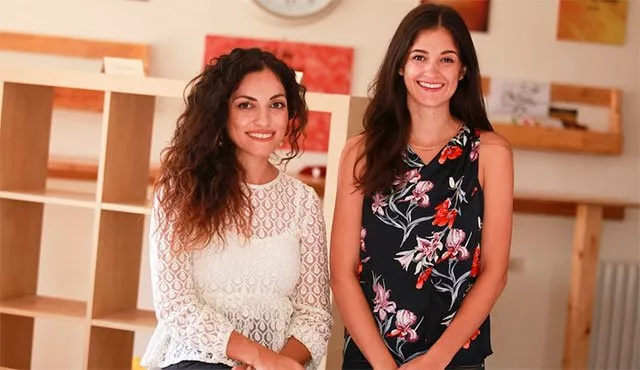 christina ganim left and nicola isabel right founders of kenz photo tech in asia christina ganim left and nicola isabel right founders of kenz photo tech in asia