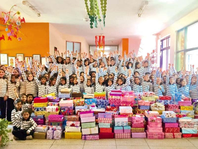 operation eid child a box filled with love operation eid child a box filled with love