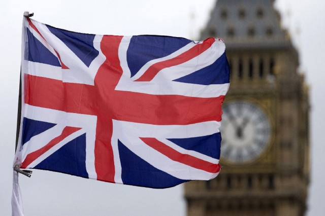 over 1 7m britons call for new vote scotland revives independence calls photo afp over 1 7m britons call for new vote scotland revives independence calls photo afp