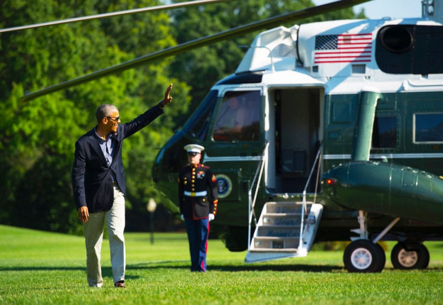 us president barack obama waves as he walks across the south lawn of the white house after returning form a trip to seattle wasahington june 25 2016 in washington dc photo afp us president barack obama waves as he walks across the south lawn of the white house after returning form a trip to seattle wasahington june 25 2016 in washington dc photo afp