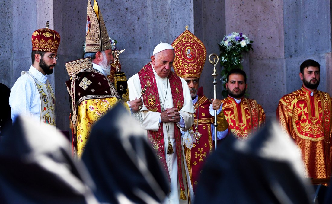 pope francis and catholicos of all armenians karekin attend the divine liturgy at the apostolic cathedral in etchmiadzin outside yerevan on june 26 2016 photo afp