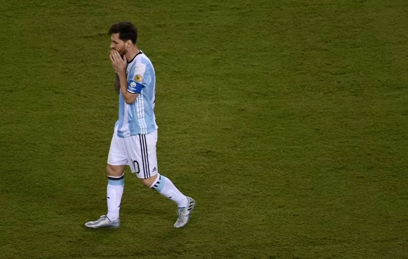 lionel messi walks after missing his shot during the penalty shoot out against chile during the copa america centenario final in east rutherford new jersey united states on june 26 2016 photo afp lionel messi walks after missing his shot during the penalty shoot out against chile during the copa america centenario final in east rutherford new jersey united states on june 26 2016 photo afp