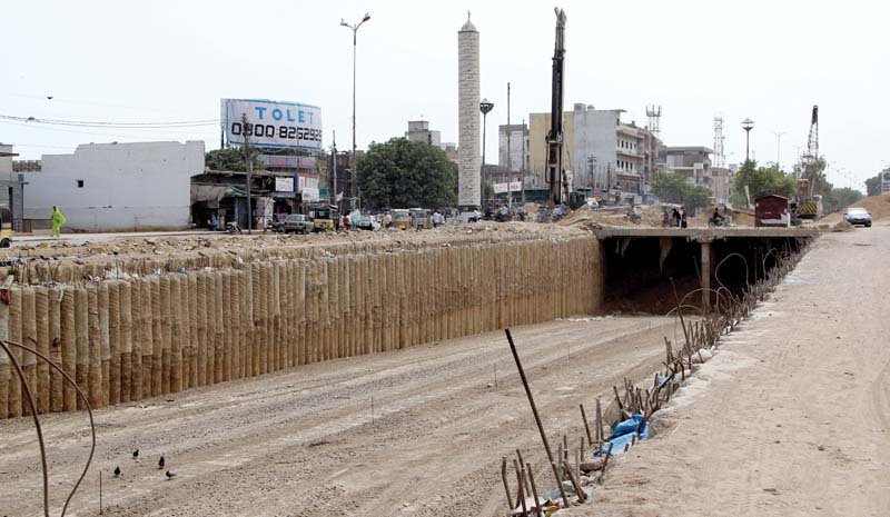 initially a flyover was to be constructed at golimar chowrangi but at the eleventh hour plans changed and the flyover project was converted into that of an underpass to facilitate the federal government s green line brt flyover which is also supposed to pass over golimar chowrangi photo aysha saleem express