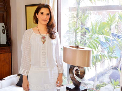 the vault arshia khan