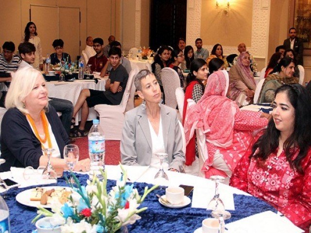 usefp holds pre departure seminar for pakistani students photo inp