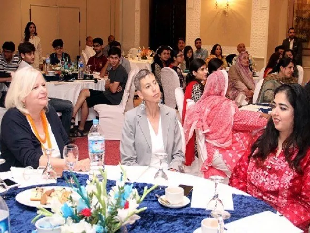 usefp holds pre departure seminar for pakistani students photo inp usefp holds pre departure seminar for pakistani students photo inp