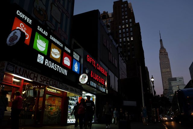 the empire state building is seen dark on june 29 2016 in new york to pay tirbute to the victims of a suicide attack at the istanbul 039 s main aiport the tribute has become a somber ritual following a string of high profile attacks including bombings in paris last november in belgium in march and the orlando nightclub shooting earlier this month photo afp