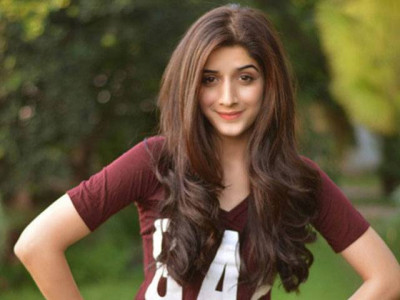 6 tips to keep frizzy hair at bay this monsoon