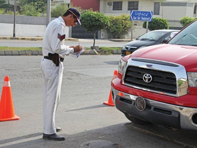 traffic police introduce e licence app