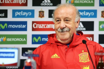 del bosque resigns as spain coach del bosque resigns as spain coach