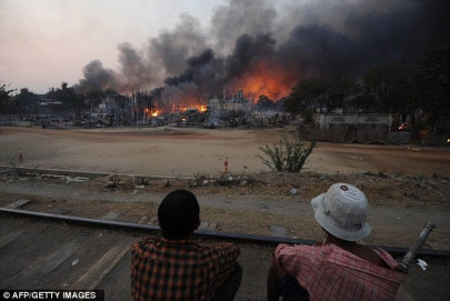 myanmar mob torches mosque as religious tensions spike report myanmar mob torches mosque as religious tensions spike report