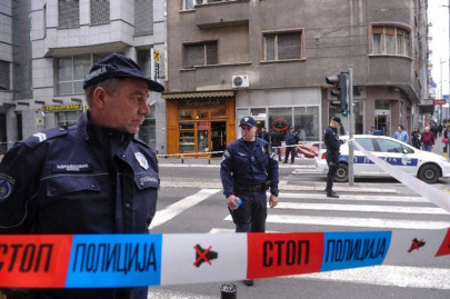 man shoots dead 5 injures 20 in serbian caf man shoots dead 5 injures 20 in serbian caf