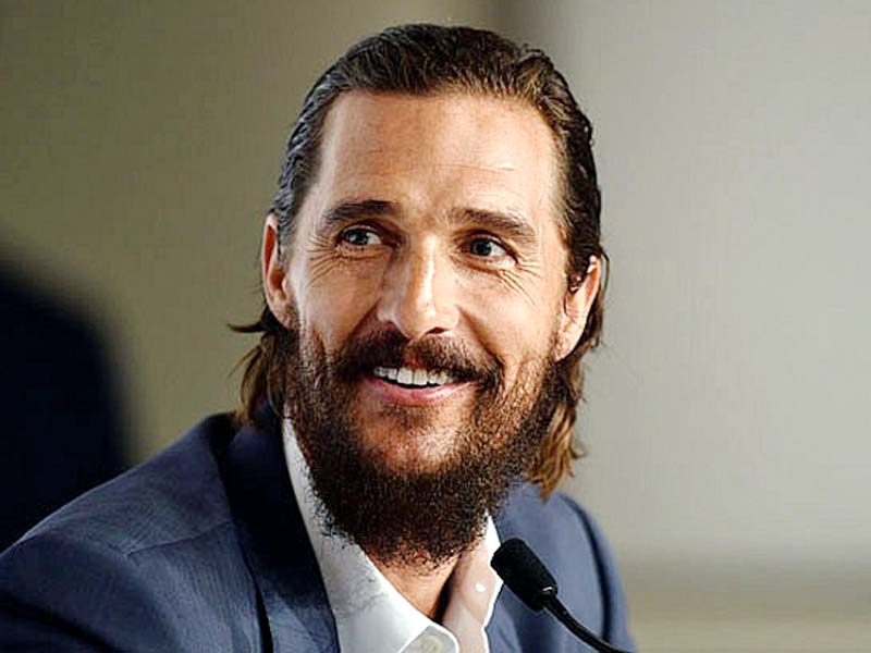 the actor will visit the campus at least once for the course photo file