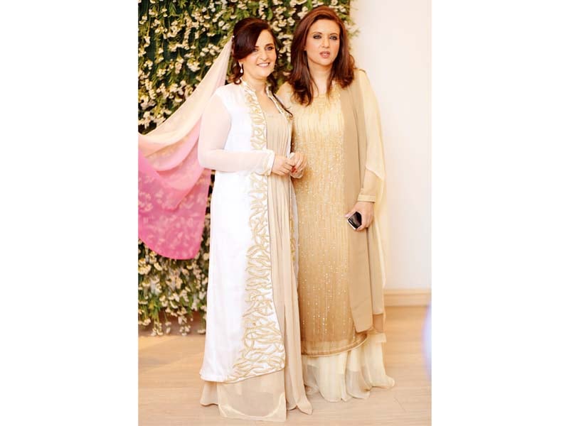 it runs in the family hina bayat and sadaf kamal