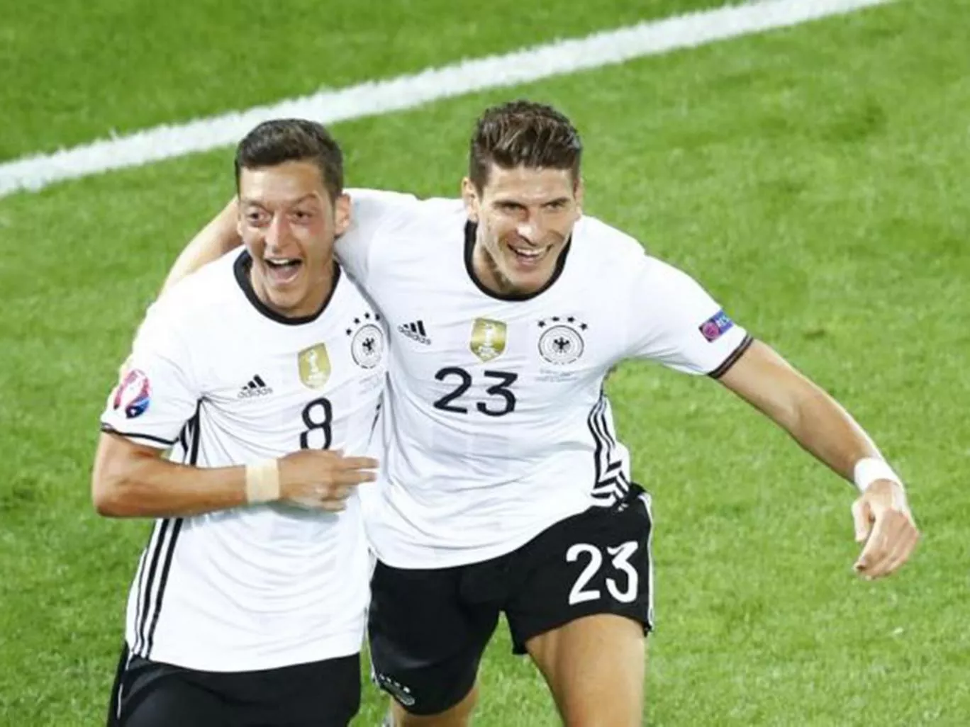 germany 039 s mesut ozil and mario gomez celebrating in a match against italy on june 2 2016 photo reuters germany 039 s mesut ozil and mario gomez celebrating in a match against italy on june 2 2016 photo reuters
