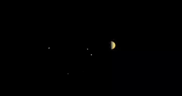 nasa 039 s juno spacecraft obtained this color view at a distance of 6 8 million miles 10 9 million kilometers from jupiter on june 21 2016 photo reuters nasa 039 s juno spacecraft obtained this color view at a distance of 6 8 million miles 10 9 million kilometers from jupiter on june 21 2016 photo reuters