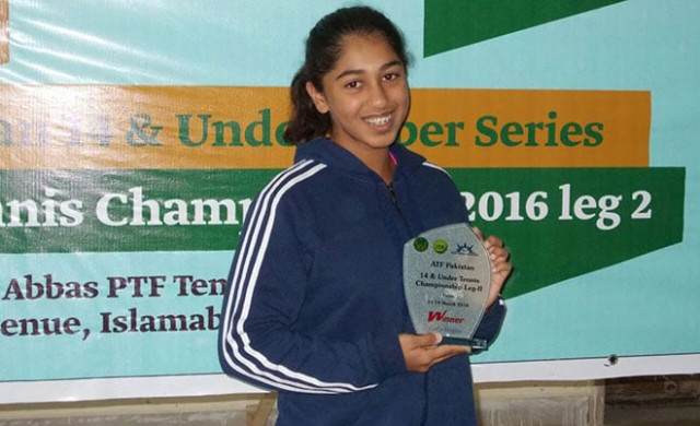 zoha asim after winning the atf tournament in islamabad photo courtesy emirates 24 7 zoha asim after winning the atf tournament in islamabad photo courtesy emirates 24 7