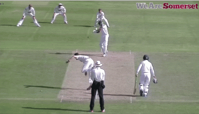 younis eyes century as amir waits younis eyes century as amir waits