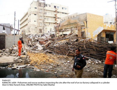 six labourers die in factory explosion six labourers die in factory explosion
