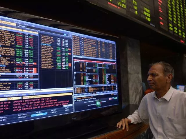 foreign institutional investors were net buyers of rs253 million during the trading session according to data maintained by the national clearing company of pakistan limited photo afp foreign institutional investors were net buyers of rs253 million during the trading session according to data maintained by the national clearing company of pakistan limited photo afp