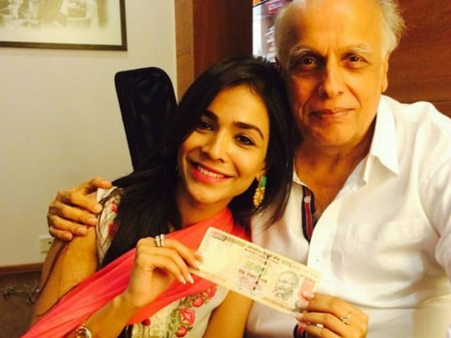 humaima malick receiving her eidi from mahesh bhatt last year photo file