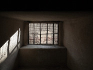 inmate found hanged in central jail