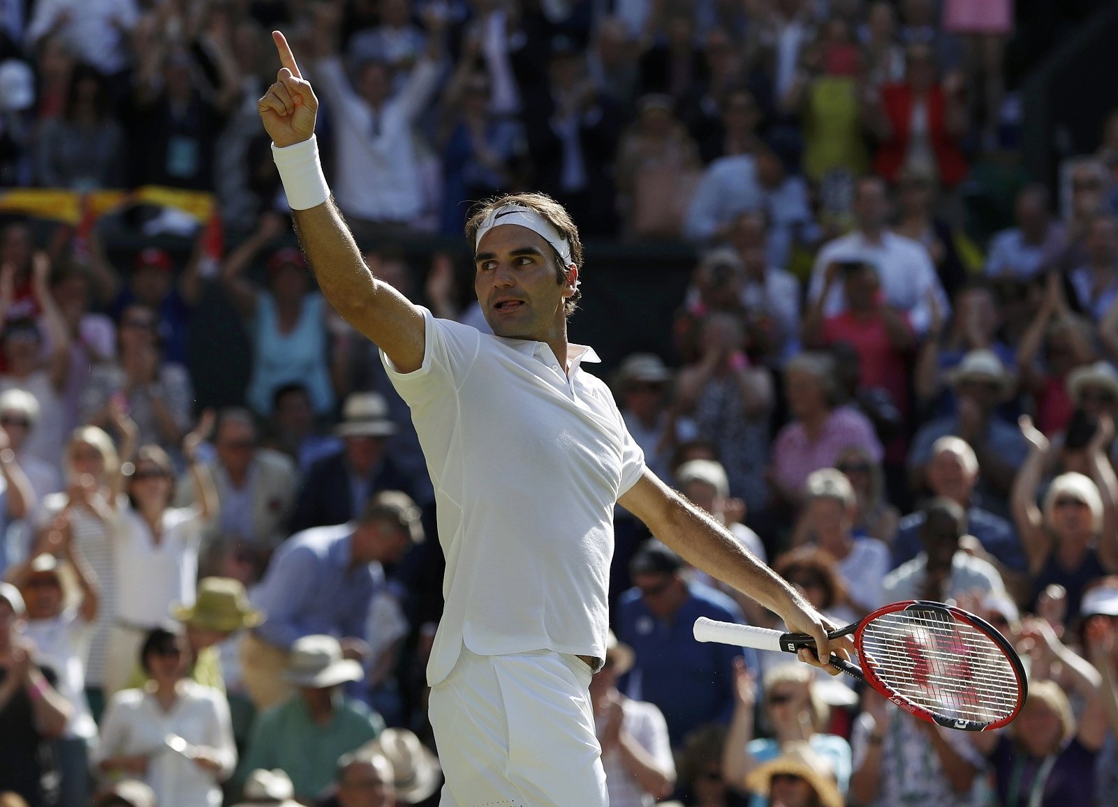 switzerland 039 s roger federer celebrates winning his match against croatia 039 s marin cilic photo reuters