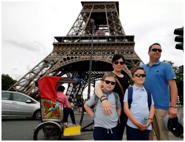 the couple along with their autistic sons toured through passages closed to the public photo reuters the couple along with their autistic sons toured through passages closed to the public photo reuters