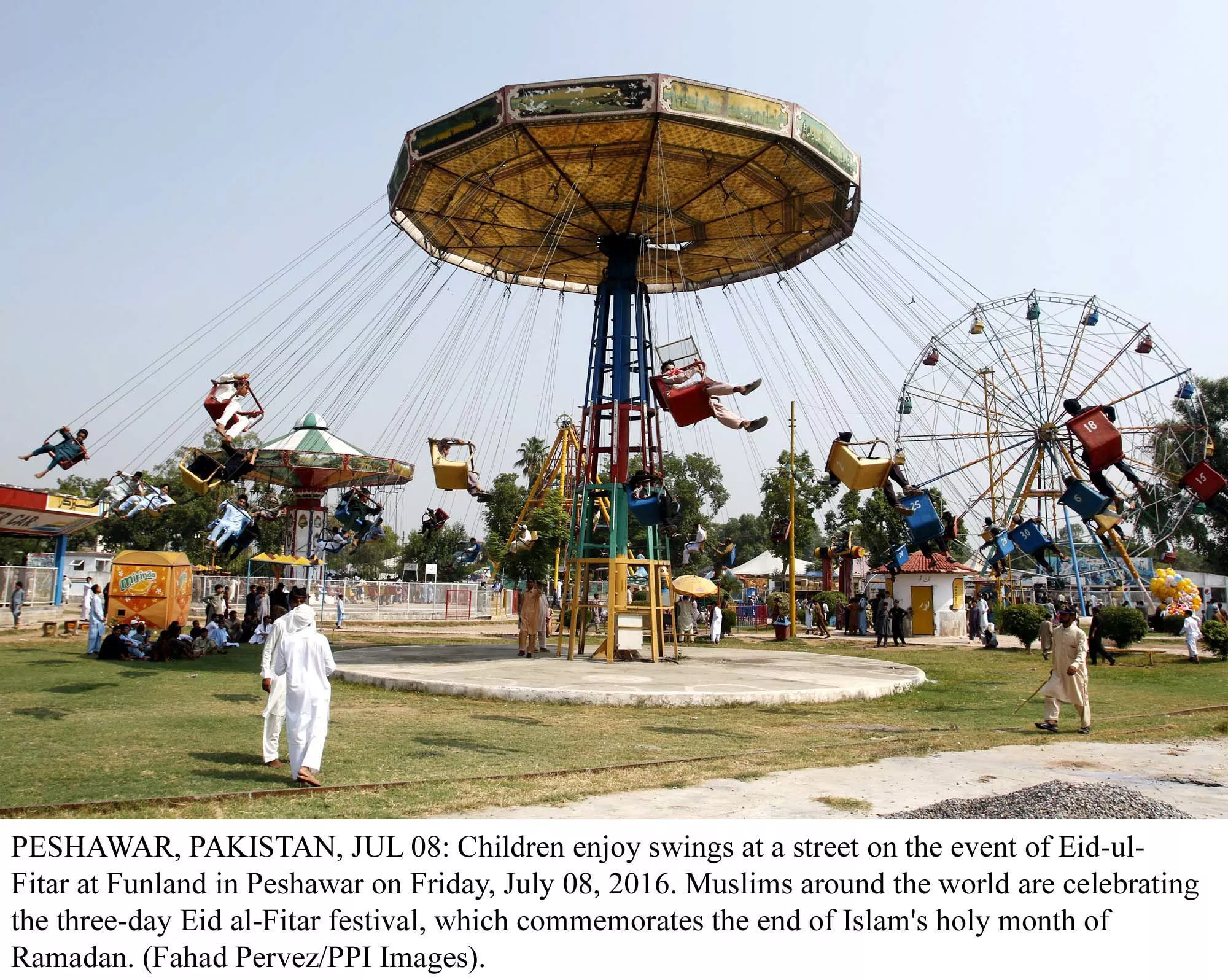while talking to the express tribune minister for finance muzaffar said expressed satisfaction over eid celebration on the same day across the country photo ppi while talking to the express tribune minister for finance muzaffar said expressed satisfaction over eid celebration on the same day across the country photo ppi