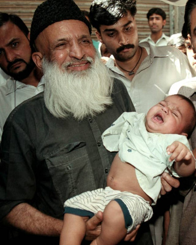 the edhi foundation head breathed his last at siut after prolonged fight with illnesses following kidney failure photo reuters