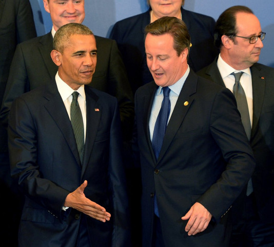 us president barack obama l and britain 039 s prime minister david cameron chat while posing for a family photo ahead of a working dinner at the presidential palace during the nato summit in warsaw on july 8 2016 photo afp us president barack obama l and britain 039 s prime minister david cameron chat while posing for a family photo ahead of a working dinner at the presidential palace during the nato summit in warsaw on july 8 2016 photo afp