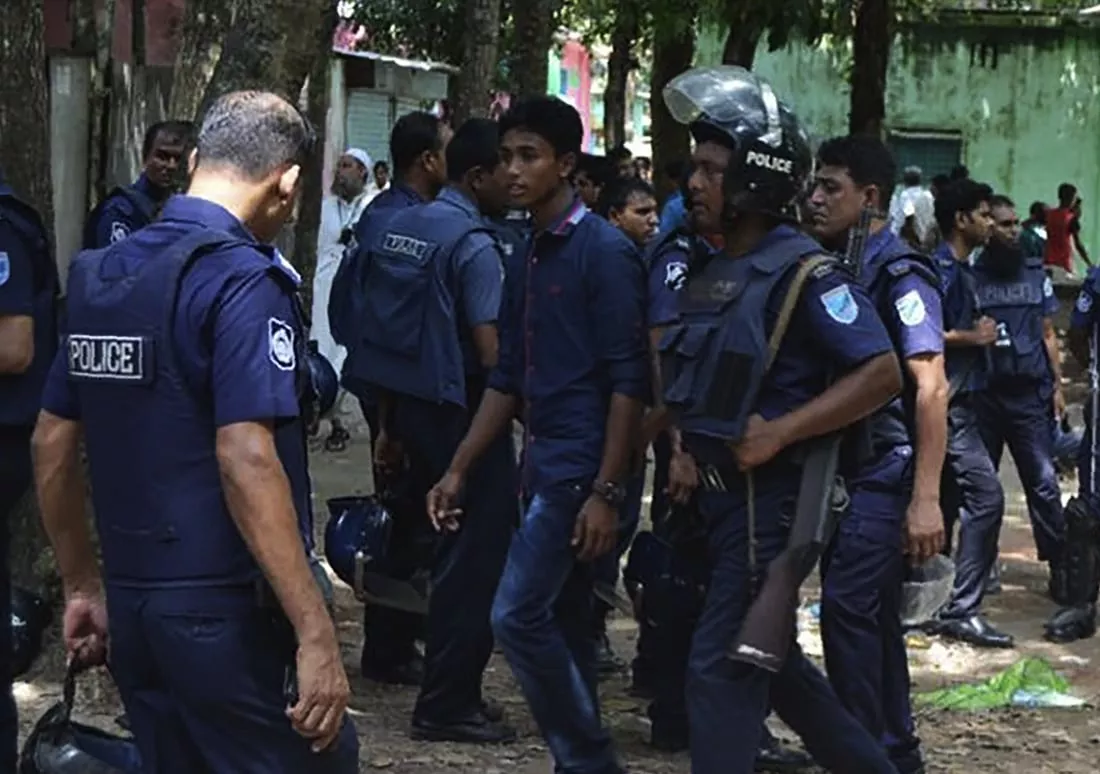 bangladeshi police detain a suspected militant following an attack near bangladesh s largest eid prayer rally in kishoreganj some 130km from dhaka on july 7 2016 photo afp bangladeshi police detain a suspected militant following an attack near bangladesh s largest eid prayer rally in kishoreganj some 130km from dhaka on july 7 2016 photo afp