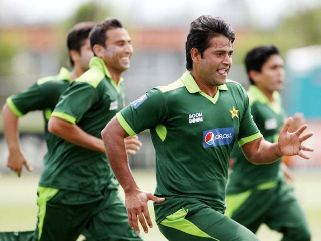 aaqib has high hopes for pakistan s bowling attack and tips them to wreak havoc in the upcoming four match test series against england photo afp aaqib has high hopes for pakistan s bowling attack and tips them to wreak havoc in the upcoming four match test series against england photo afp