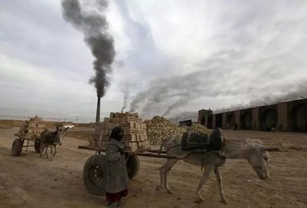 a girl works in a brick factory in the town of nahrawan east of baghdad march 8 2012 photo reuters a girl works in a brick factory in the town of nahrawan east of baghdad march 8 2012 photo reuters