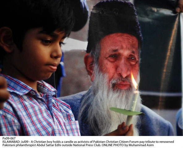pastor saith gill says we should all follow the path of jesus and people like edhi photo online pastor saith gill says we should all follow the path of jesus and people like edhi photo online