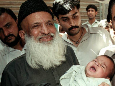 respects pour in capital residents pay rich tributes to edhi respects pour in capital residents pay rich tributes to edhi