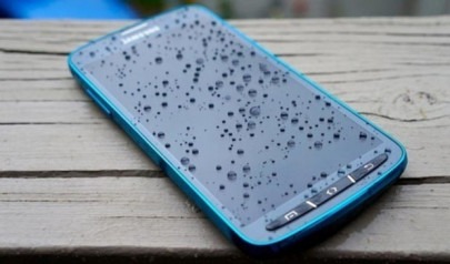 is samsung galaxy s7 active really water resistant