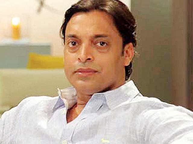 akhtar will judge the upcoming comedy show mazak mazak mein photo file akhtar will judge the upcoming comedy show mazak mazak mein photo file