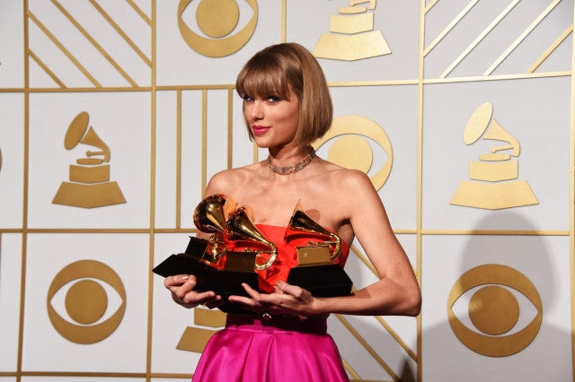 taylor swift performs during the 58th annual grammy music awards in los angeles forbes on july 11 2016 ranked taylor swift atop the publication s latest celebrity 100 list which ranks celebs based on their earnings over the past year photo afp taylor swift performs during the 58th annual grammy music awards in los angeles forbes on july 11 2016 ranked taylor swift atop the publication s latest celebrity 100 list which ranks celebs based on their earnings over the past year photo afp