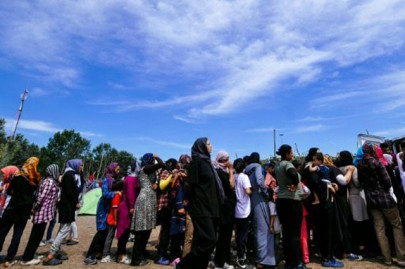 europeans fear that refugee influx raises terror risk