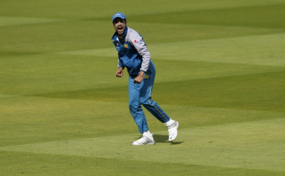 all eyes on amir as united pakistan return to lord s