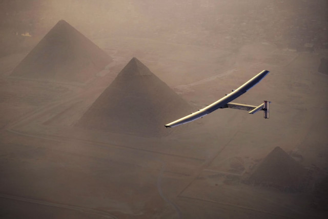 solar impulse 2 the solar powered plane piloted by swiss pioneer andr borschberg is seen during the flyover of the pyramids of giza on july 13 2016 prior to landing in cairo egypt photo afp solar impulse 2 the solar powered plane piloted by swiss pioneer andr borschberg is seen during the flyover of the pyramids of giza on july 13 2016 prior to landing in cairo egypt photo afp