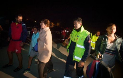 scores in copter evacuation after canaries road collapse